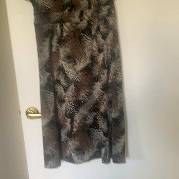 Dress - Picture 2 of 5